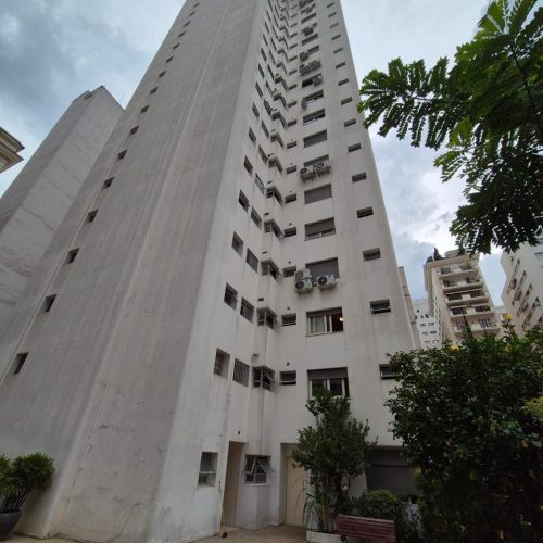 photo_5055346936449272622_y